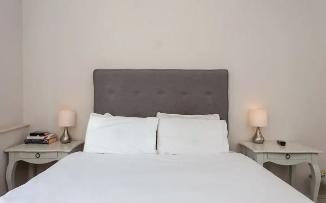 Flat Near Liverpool Street With 2 Bedrooms
