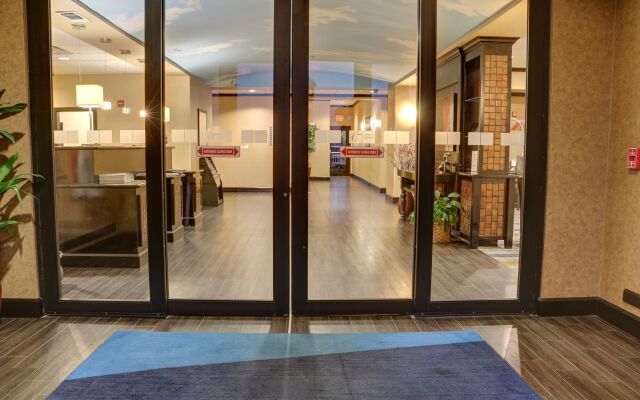 Holiday Inn Express Hotel & Suites Texarkana East by IHG