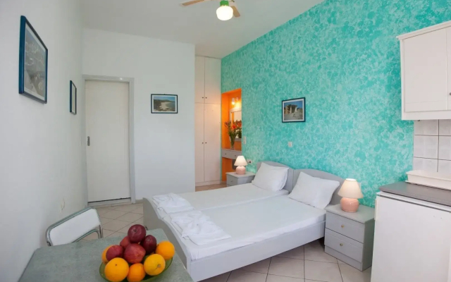 Cosmi Apartments by Estia