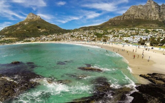 Peaceful Camps Bay 5 Bedroom Nature Villa