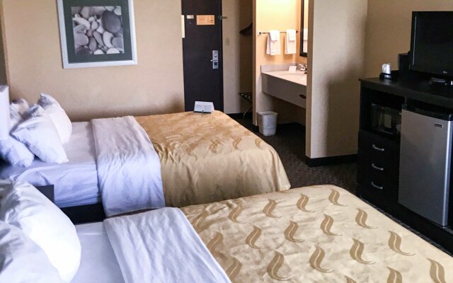 Quality Inn & Suites Mendota near I-39