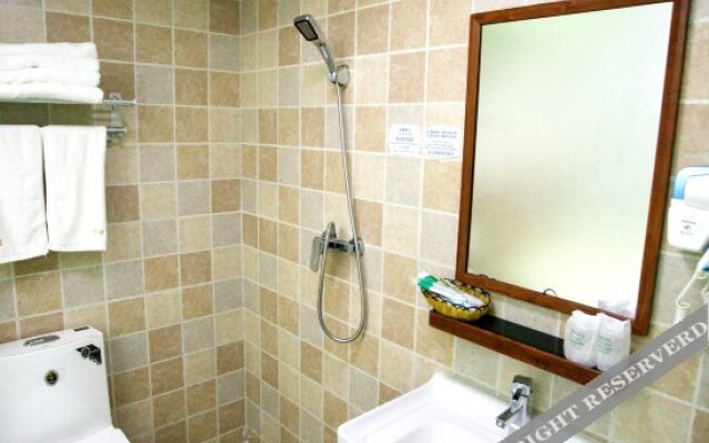 Beijing Huaqile Hotel