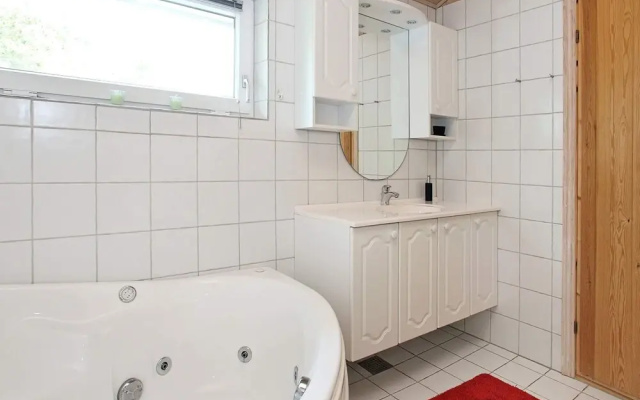 5 Star Holiday Home in Albaek