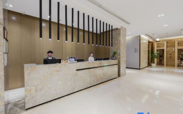 Starway Premier Hotel Expo Site