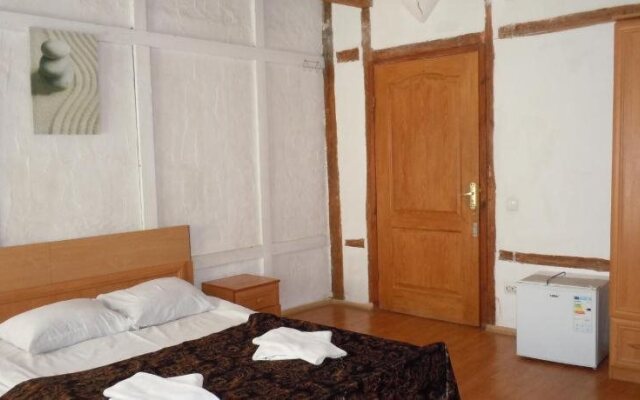 Zebra Hotel