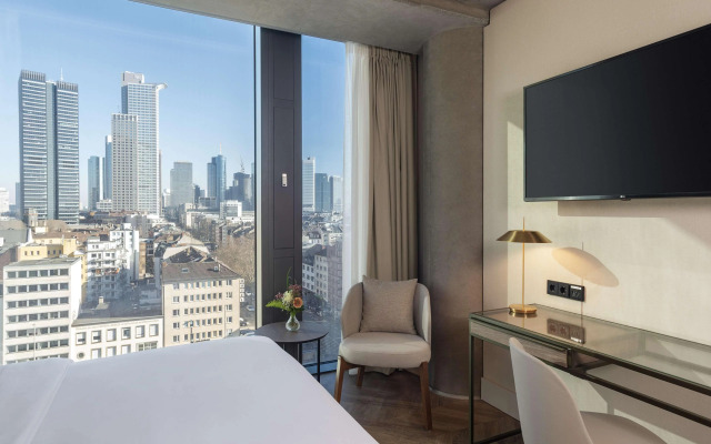 NH Collection Frankfurt Spin Tower