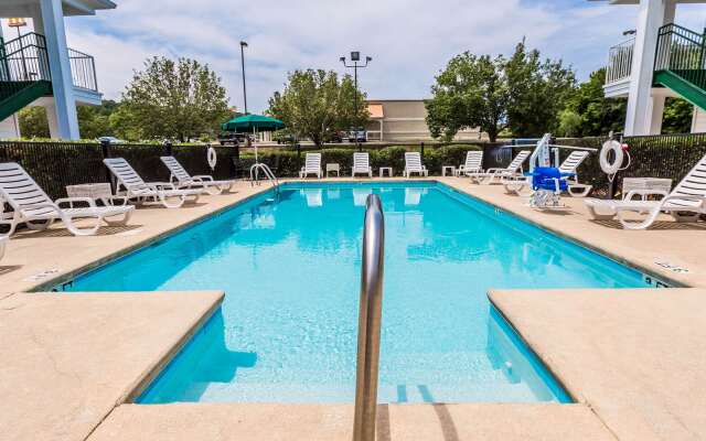 Quality Inn Trussville I-59 exit 141