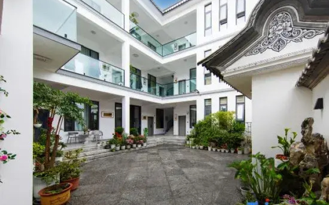 Muguang Yushe Homestay (Panxi S Bay)