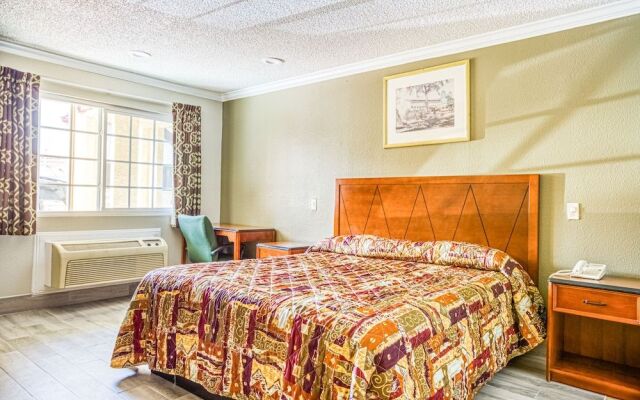 Heritage Inn