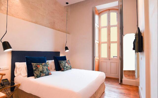 VEINTIUNO Emblematic Hotels - Adults Only