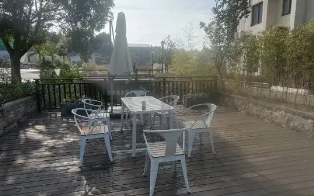 Tiantai Pinyuan Homestay