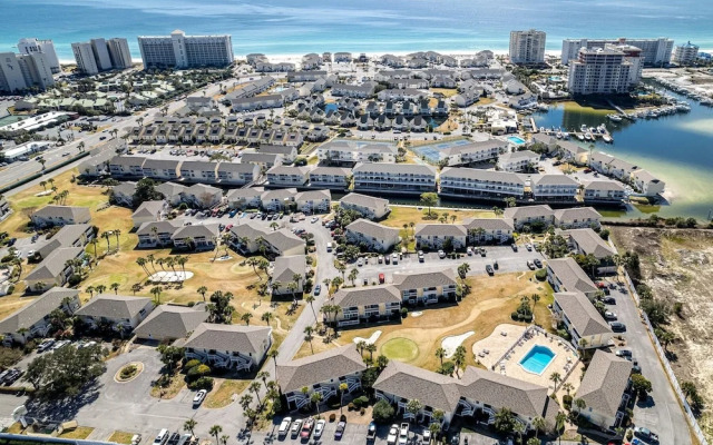 Sandpiper Cove 0022 3 Bedroom Condo
