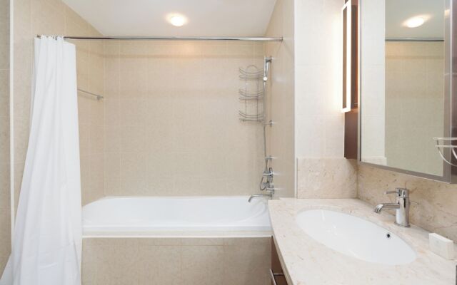 Lux BnB I Standpoint Tower I Opera View