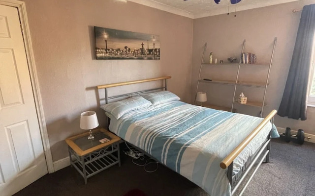 March-2bed Apt - Family Friendly - Pet Friendly