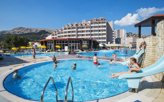 Sunny Baška Hotel by Valamar, ex Corinthia