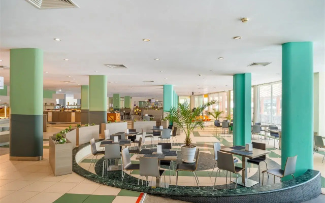 MPM Kalina Garden Hotel