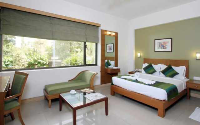 Hotel F66