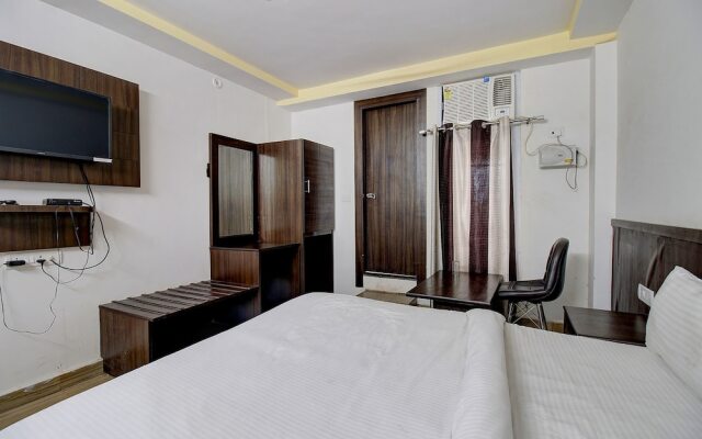 PS Grand by FabHotel
