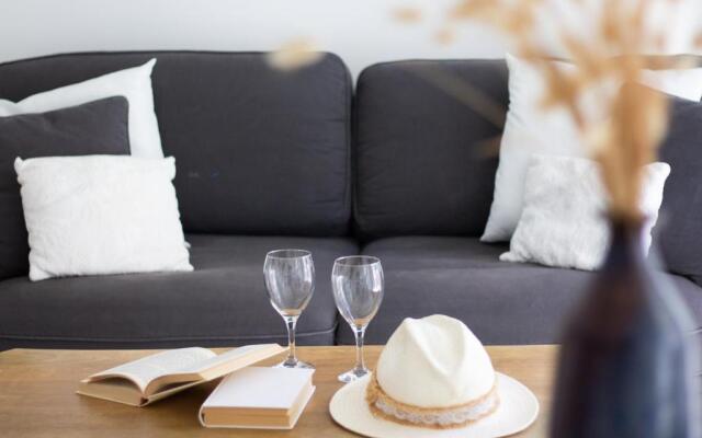 Edone' by PortofinoHomes