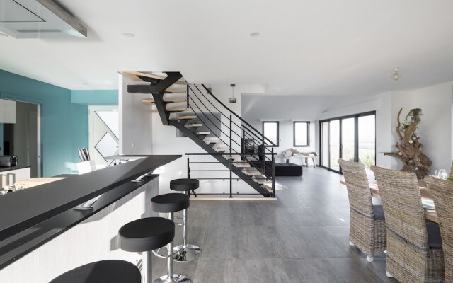 Au Balcon de la Baie