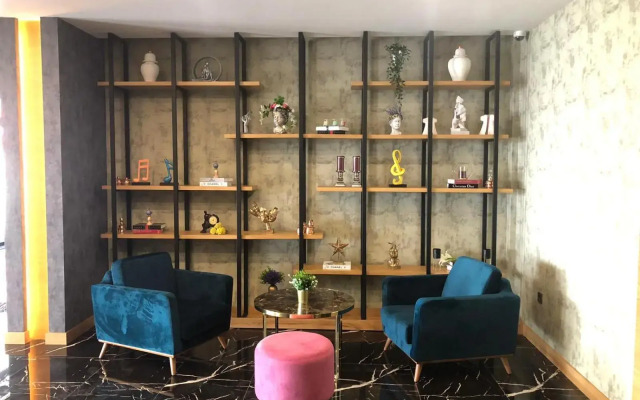 61 Park Hotel