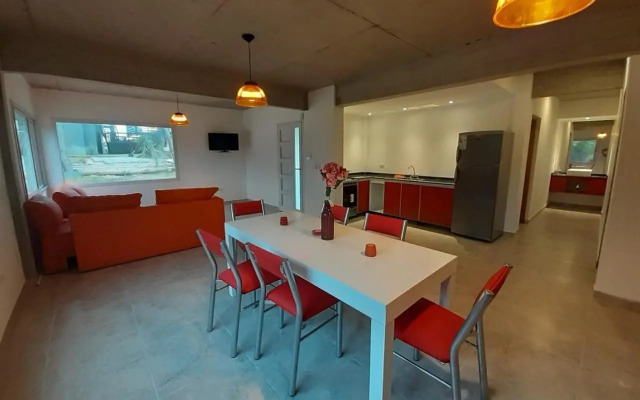 ELEMENTOS MAR AZUL a 30 mts de la playa