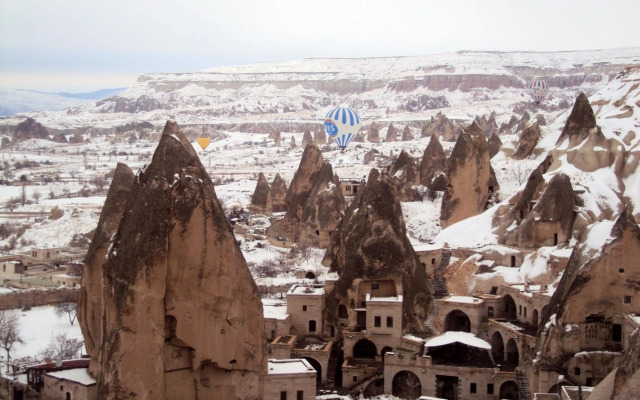 Arif Cave Hotel