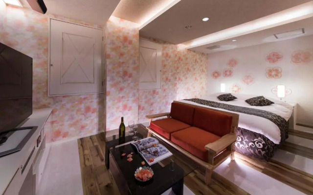 Hotel Sweet Season-L
