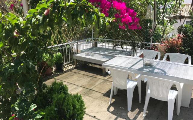 Angeliki Studio and Apartment