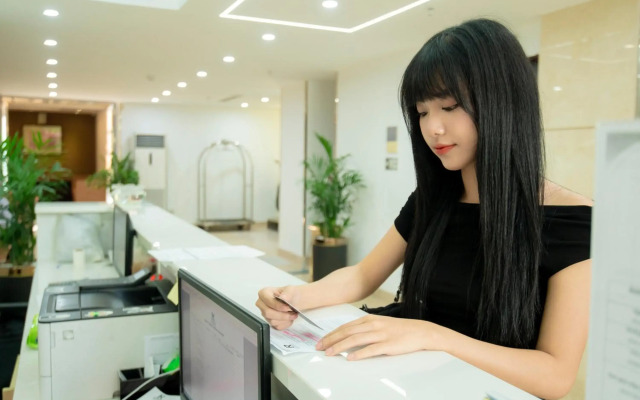 Richico Apartments And Hotel