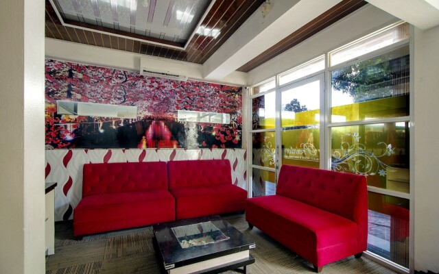 OYO 1057 Premier Guest House