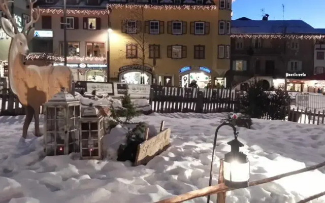 Ciasa Ischiè