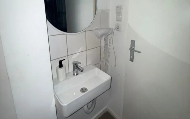 Modern 2BR Flat 10 Min to Westbahnhof