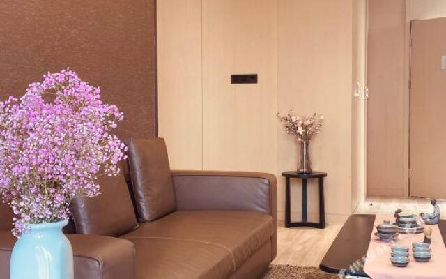 Aimu International Hotel (Zhengzhou East Railway Station Exhibition Center)