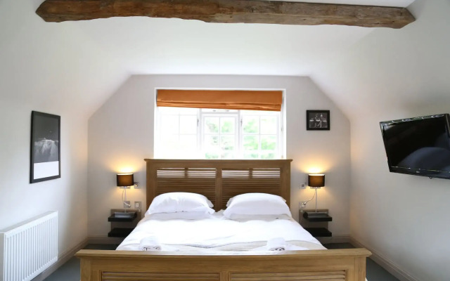 The Old House Inn