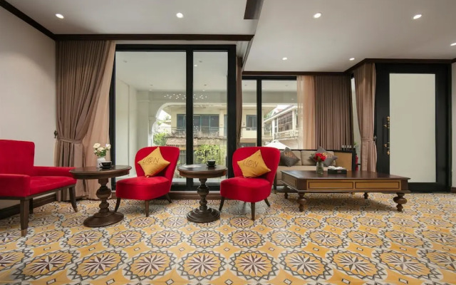 Westlake Lion Boutique Studio & Spa