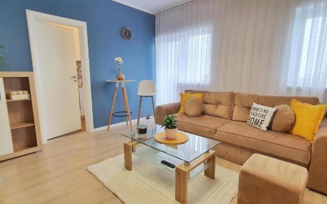 2 Bedrooms - Skyblue Central apartment