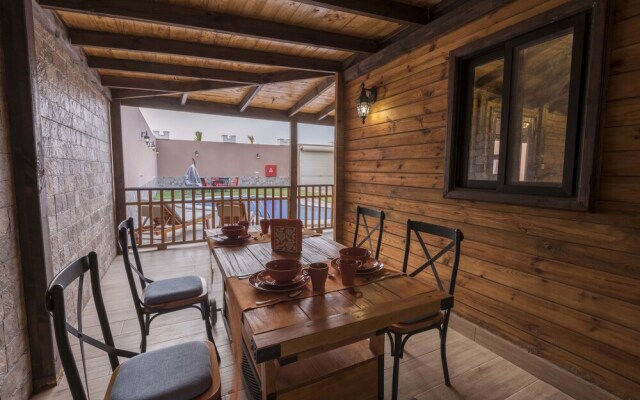 Antola Resort Thomama