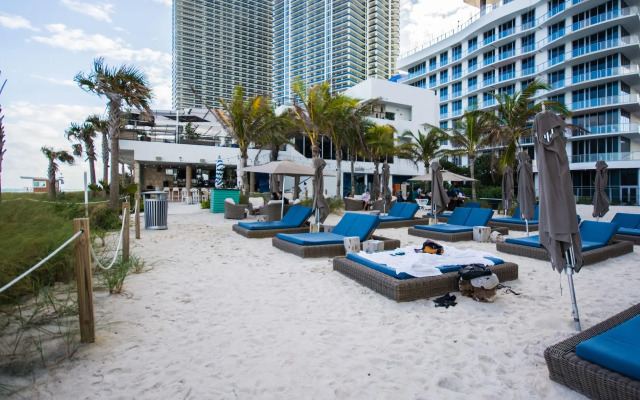 Beachwalk Private Apartments