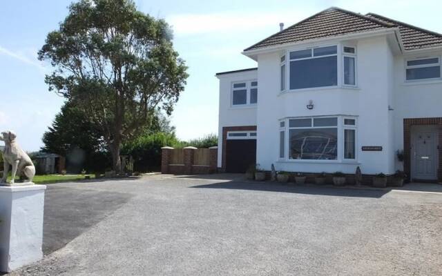 Topsham Drive