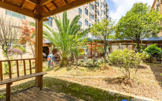 Paulolia Holiday Hotel