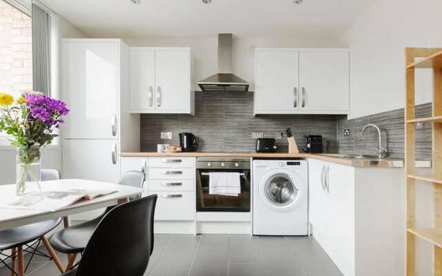 Sparkling Clean 2BR City Centre Apartment