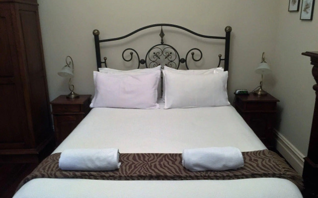 Arundel's Boutique Accommodation