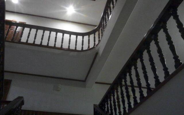Huy Leng Hotel
