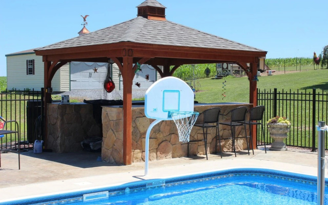 Carriage Stop Bed & Breakfast