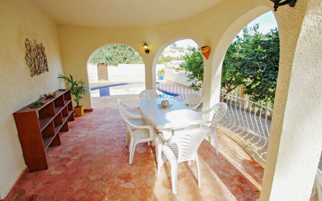 May - pretty holiday property with private pool in Benissa