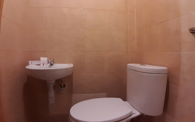 Angelyn Home Stay by OYO Rooms