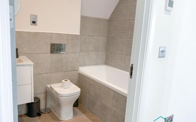 Waterstone House Penthouse Apartment