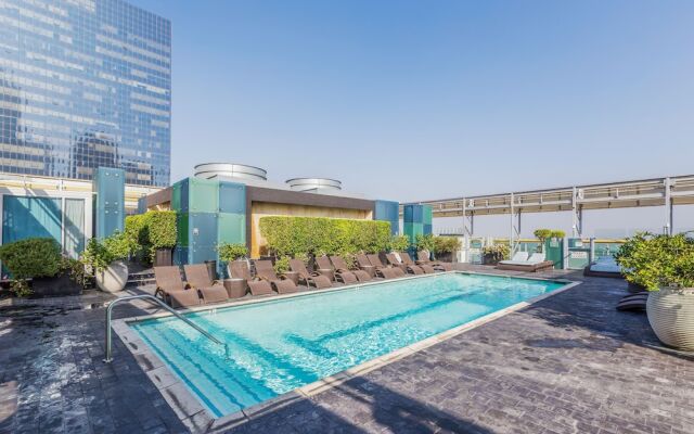 1010 Wilshire Serviced Apts