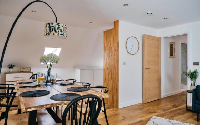 Tolcarne Stay - Luxury Newquay Apartment